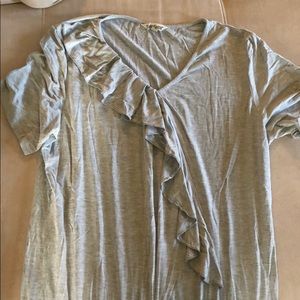 Gray t-shirt blouse